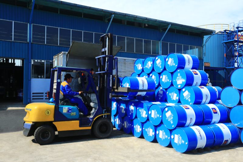 Giá nhựa đường Petrolimex thay đổi dựa trên nhiều yếu tố