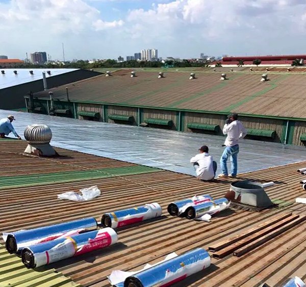 Đội thợ thi công chống dột mái tôn chuyên nghiệp, uy tín tại Hà Nội của đơn vị thi công chống thấm