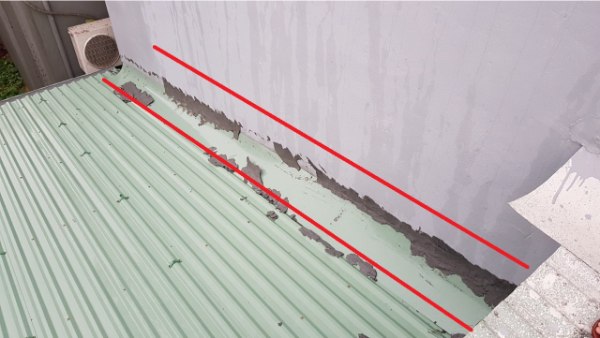 Nền móng lún là nguyên nhân phổ biến gây ra thấm dột khe tiếp giáp