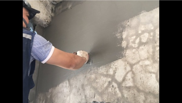 Đội ngũ thợ thi công dịch vụ chống thấm tường  tại Hà Nội 