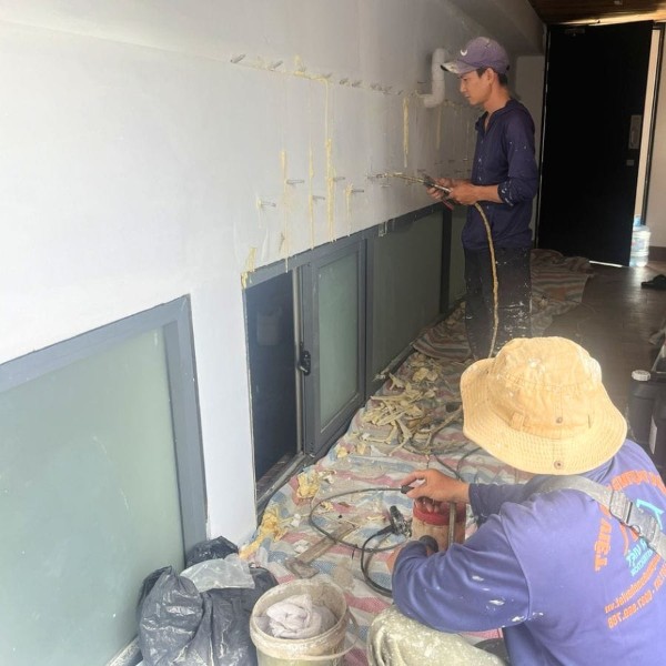 Cách chống thấm tường nhà mới xây mùa nồm miền Bắc